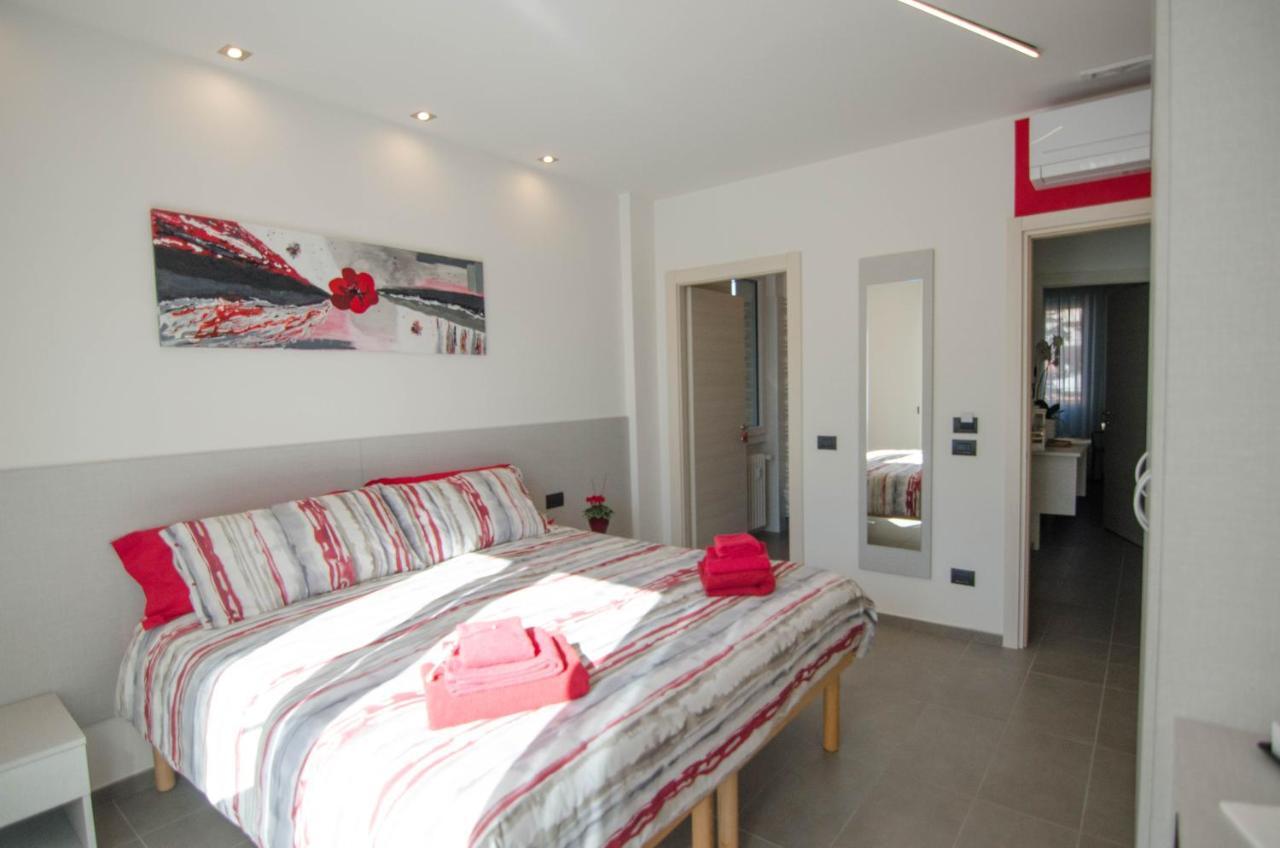 Varese Comfort Room Zewnętrze zdjęcie