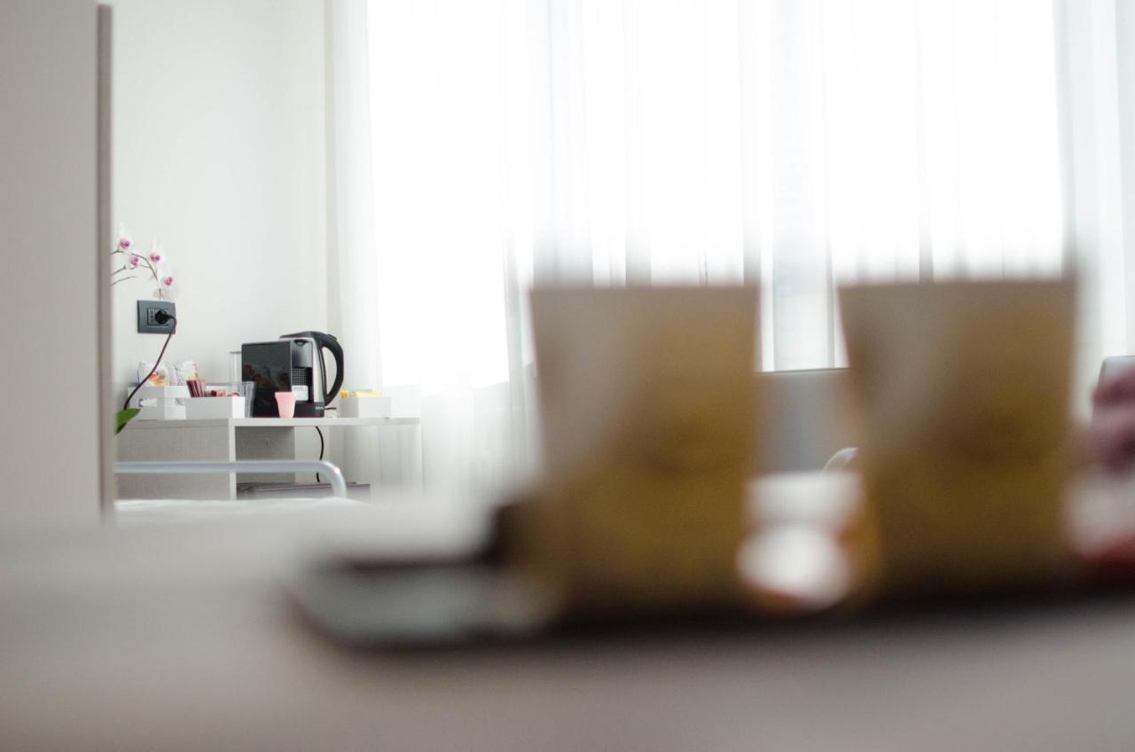 Varese Comfort Room Zewnętrze zdjęcie